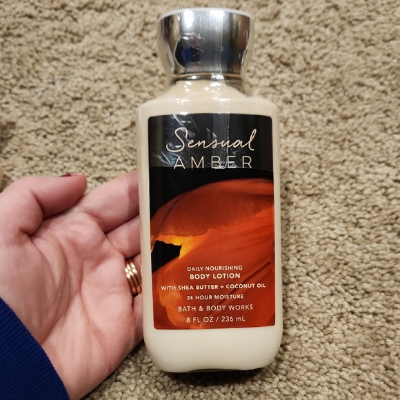 Bath & Body Works Sensual Amber Body Lotion - Picture 2 of 3